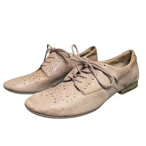 BOC Born Concept Oxford Beige Amble Women's 7.5 Flats Leather Lace Up Driving